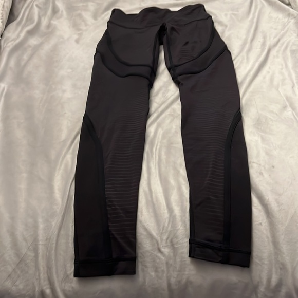 COPY - RARE Lululemon Conduit Tights Stripe Leggings size 4 - Picture 3 of 10